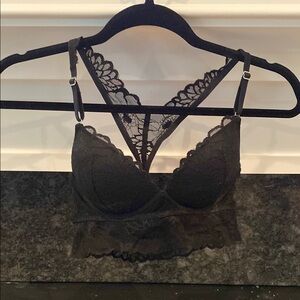 Black Lace Strappy Bra with Adjustable Straps